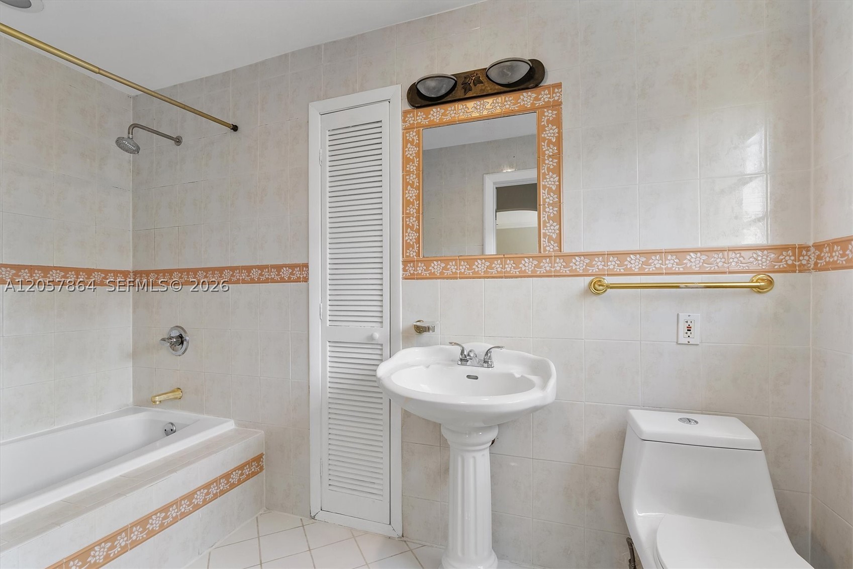4445 N Michigan Ave Miami Beach, FL 33140