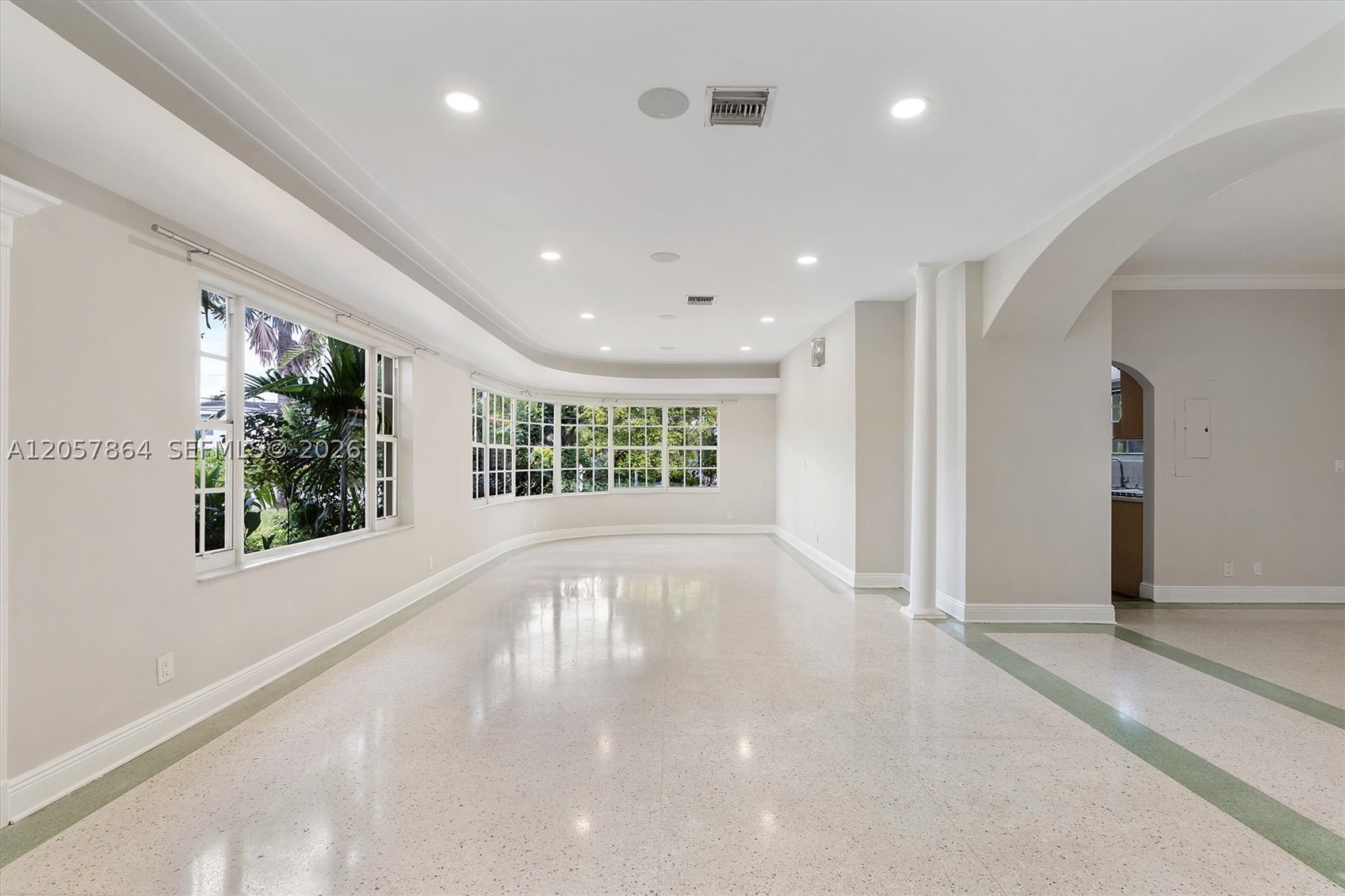 4445 N Michigan Ave Miami Beach, FL 33140