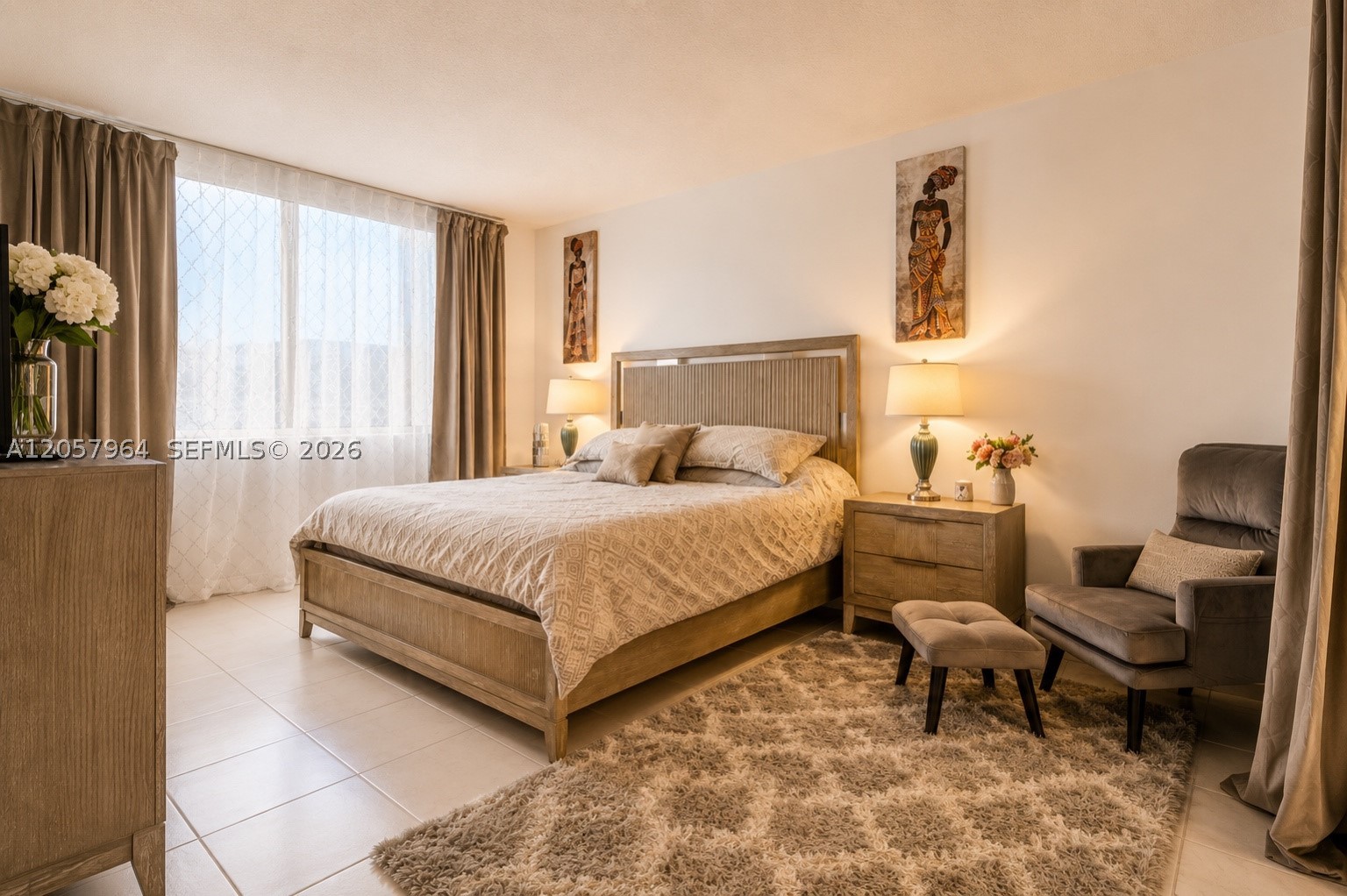 image Arlen House Condo9