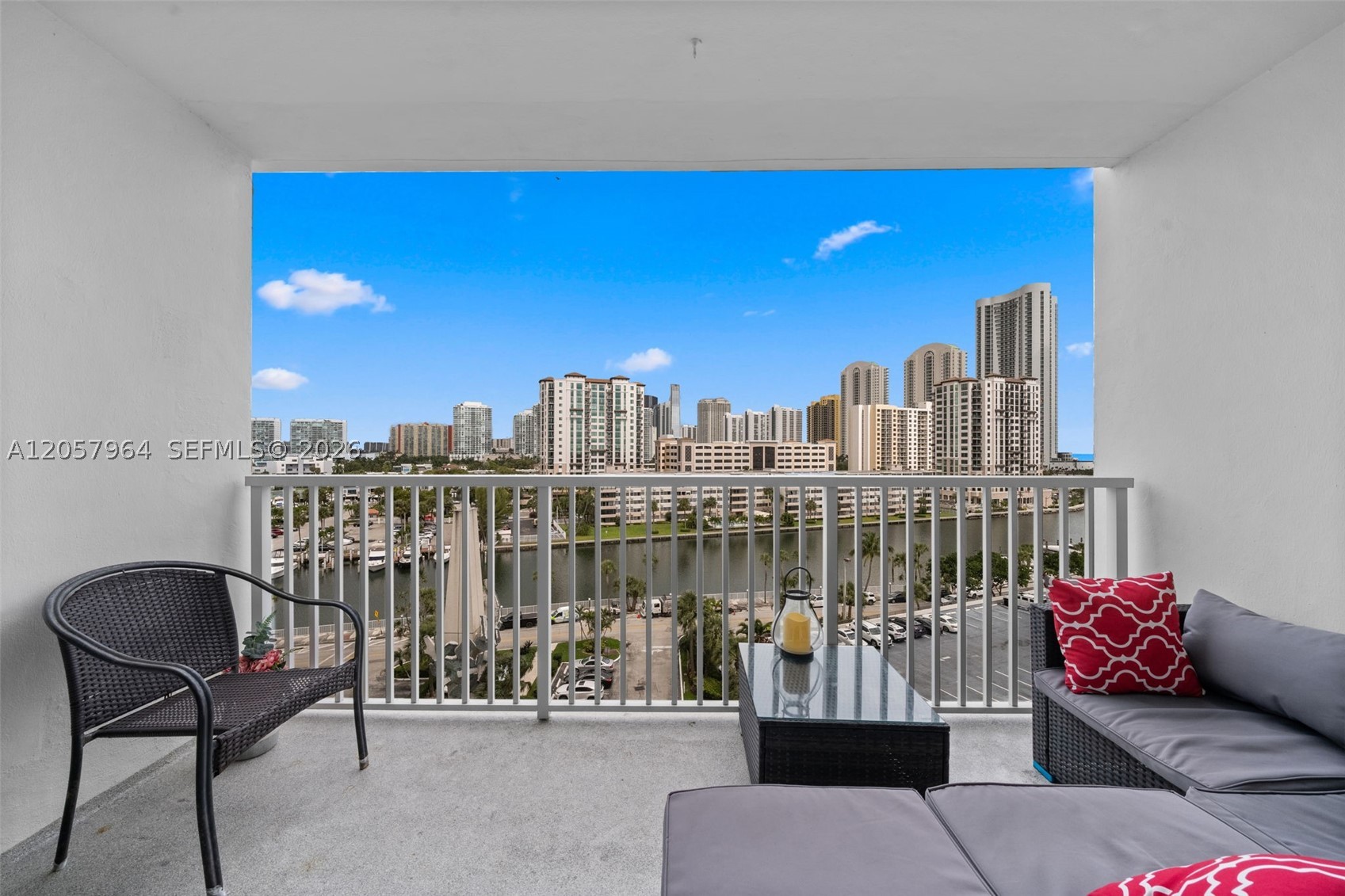 image Arlen House Condo29