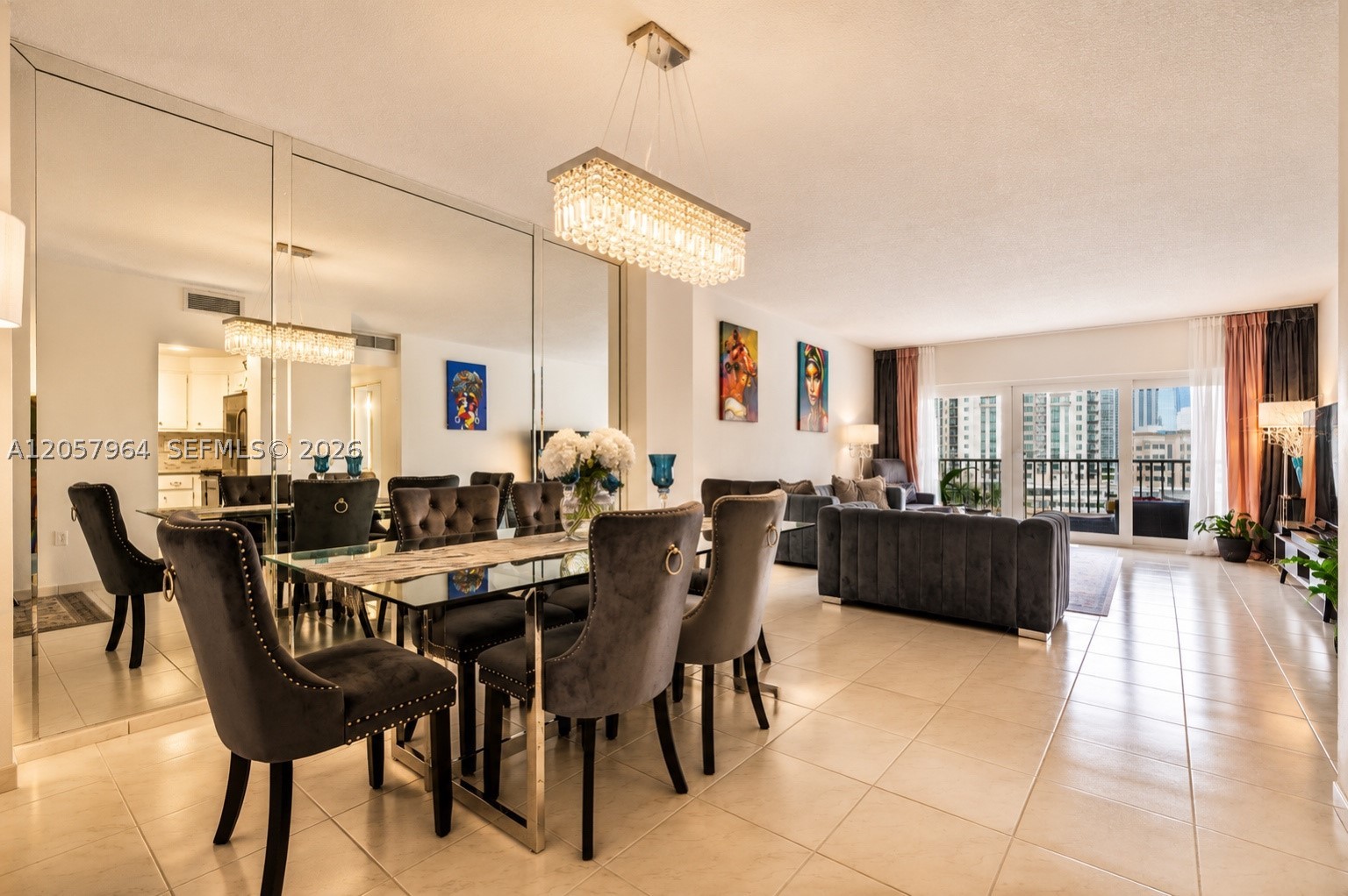 image Arlen House Condo6