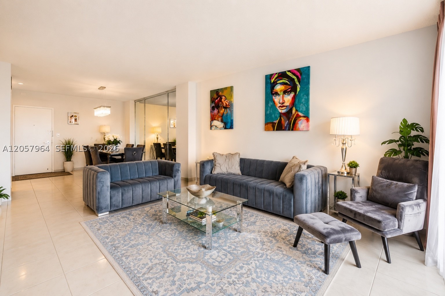 image Arlen House Condo7