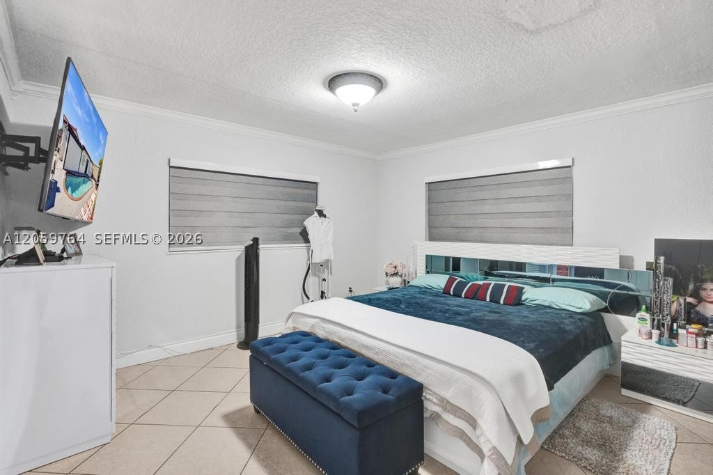 2711 SW 117th Ct Miami, FL 33175