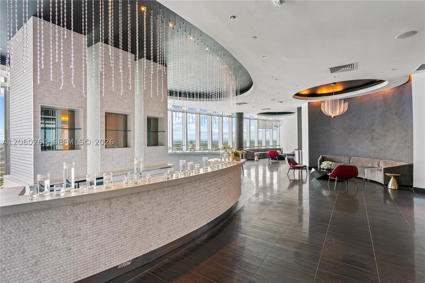 image Paramount Miami Worldcenter55