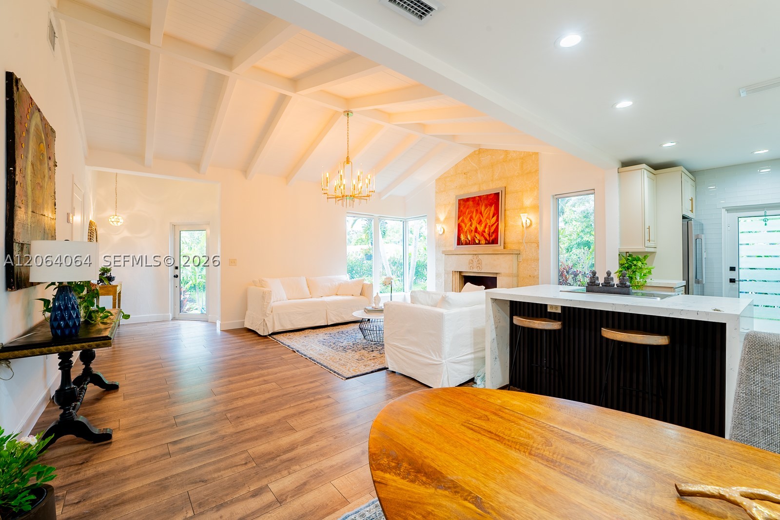 2483 SW 24th St Miami, FL 33145