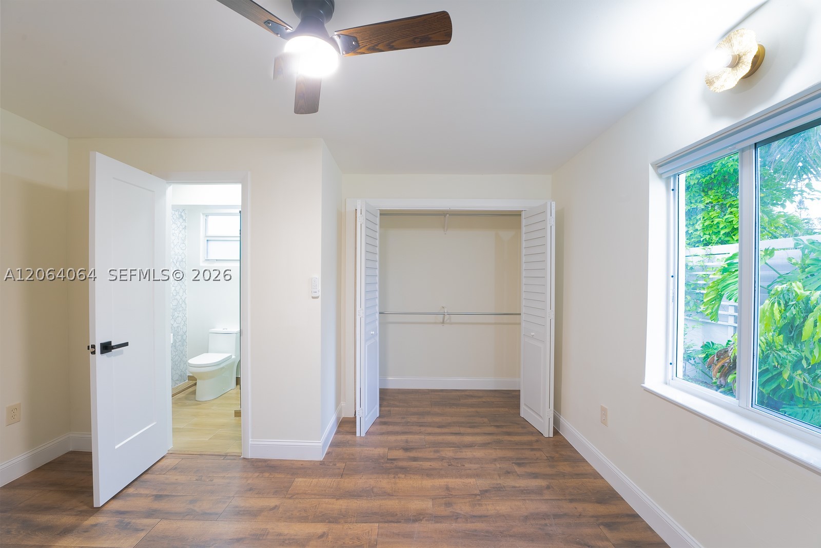 2483 SW 24th St Miami, FL 33145