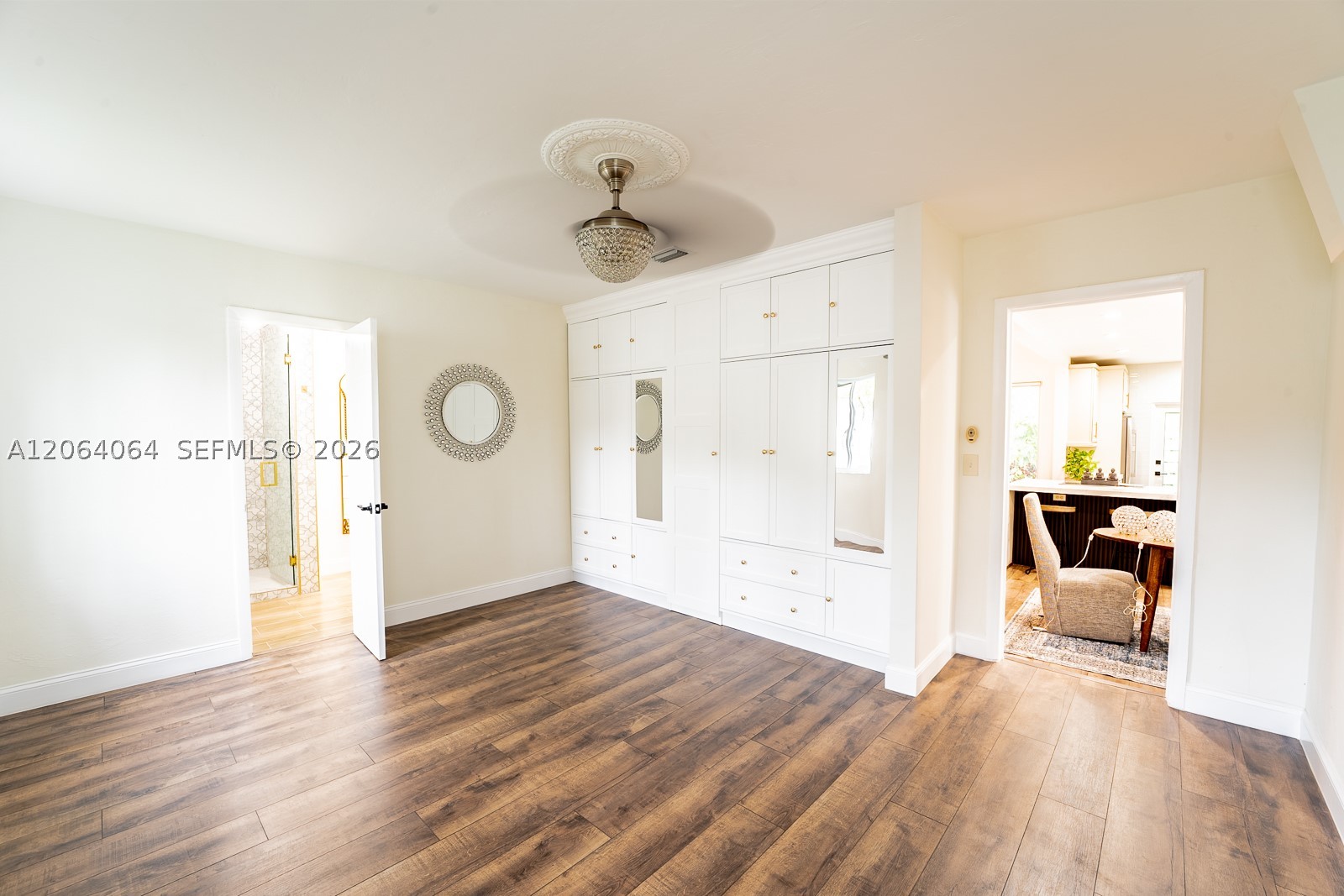 2483 SW 24th St Miami, FL 33145