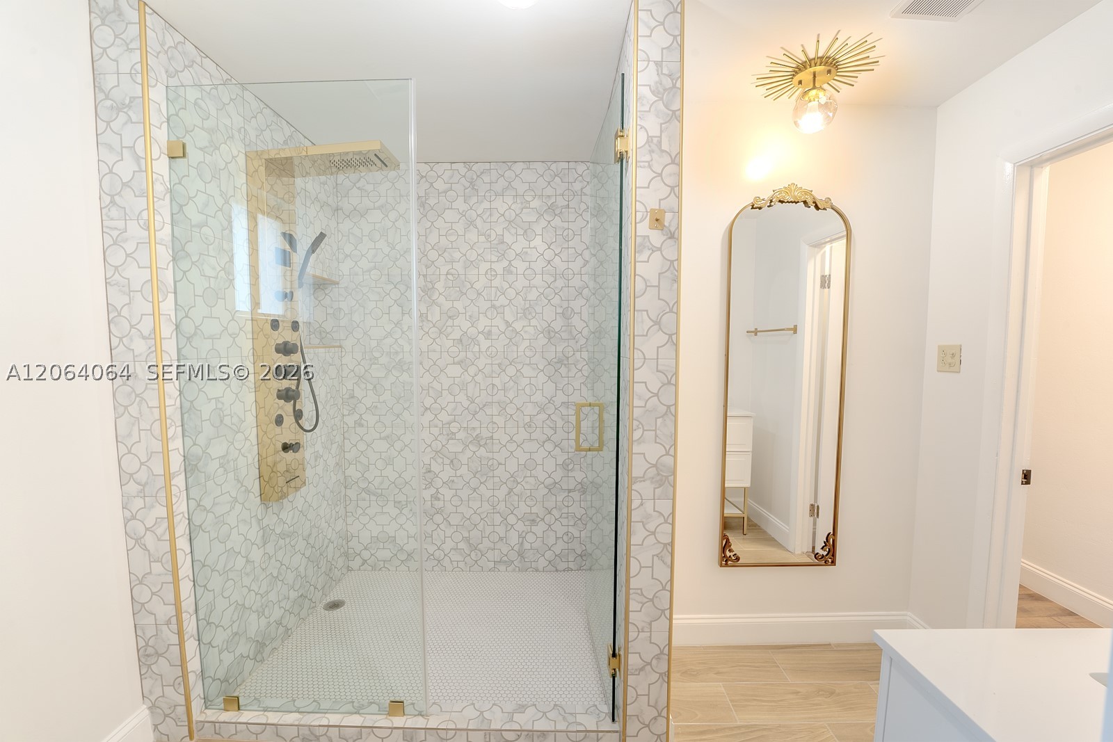 2483 SW 24th St Miami, FL 33145