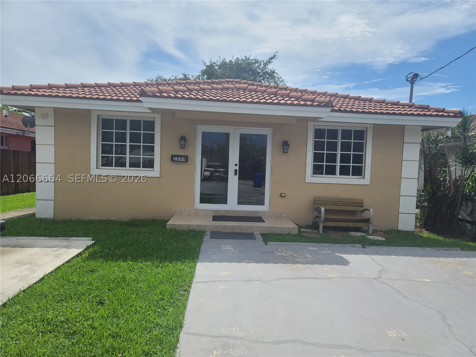2884 SW 36th Ave