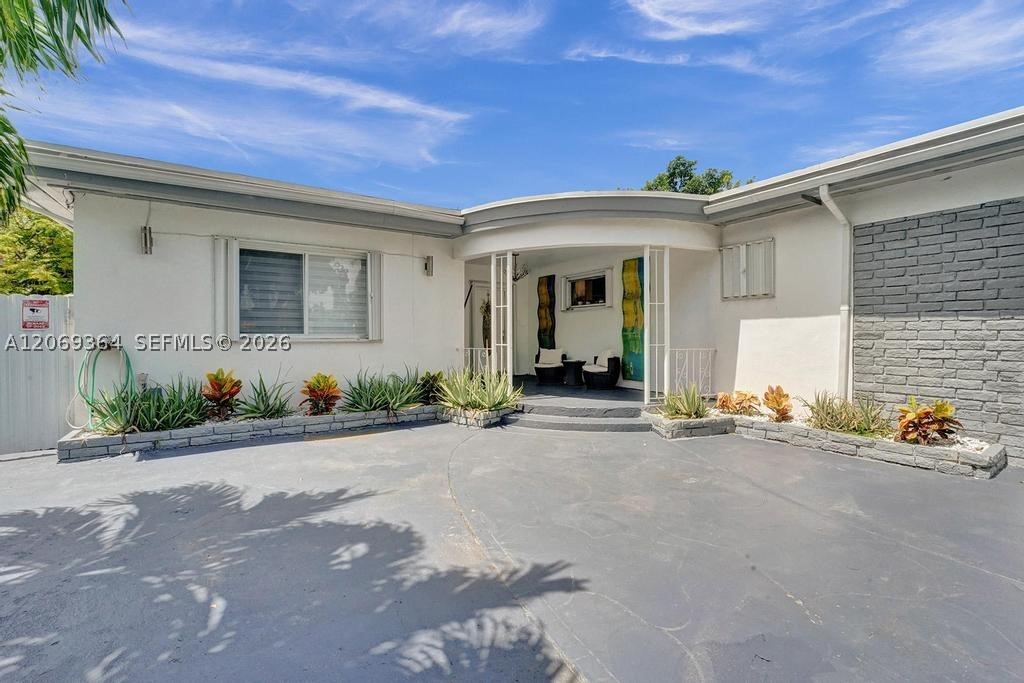 1750 71st St Miami Beach, FL 33141
