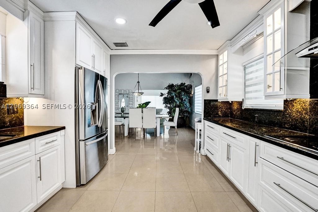 1750 71st St Miami Beach, FL 33141
