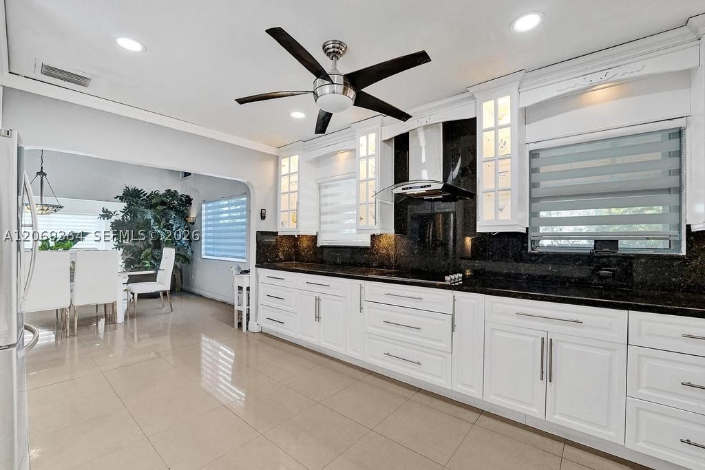 1750 71st St Miami Beach, FL 33141