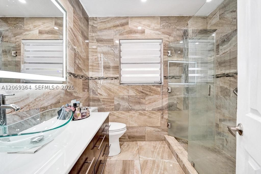 1750 71st St Miami Beach, FL 33141