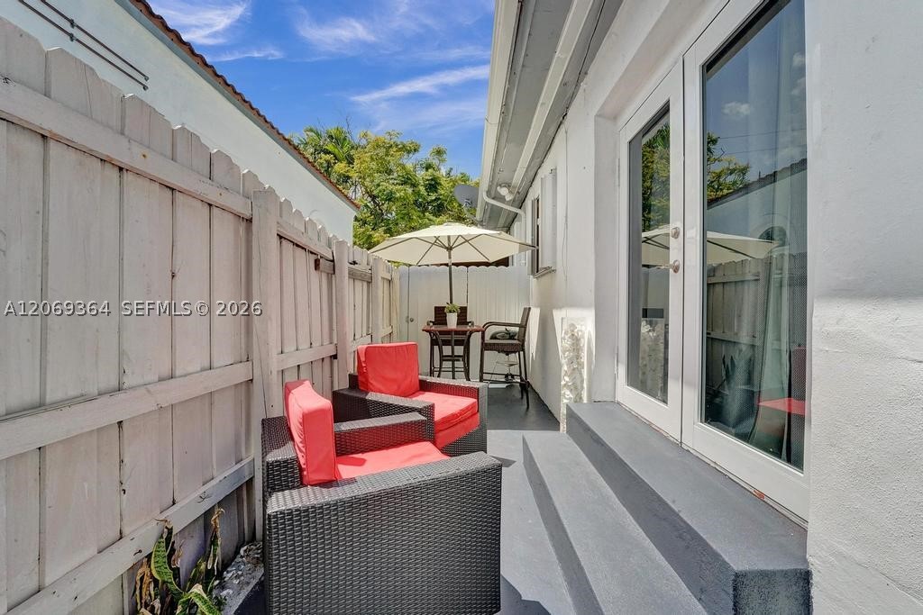 1750 71st St Miami Beach, FL 33141