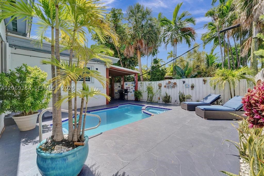1750 71st St Miami Beach, FL 33141