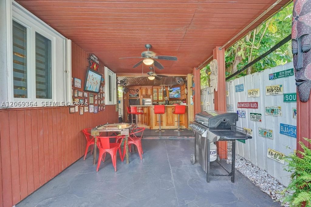 1750 71st St Miami Beach, FL 33141