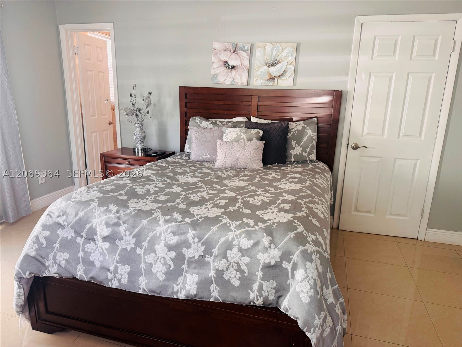 1750 71st St Miami Beach, FL 33141