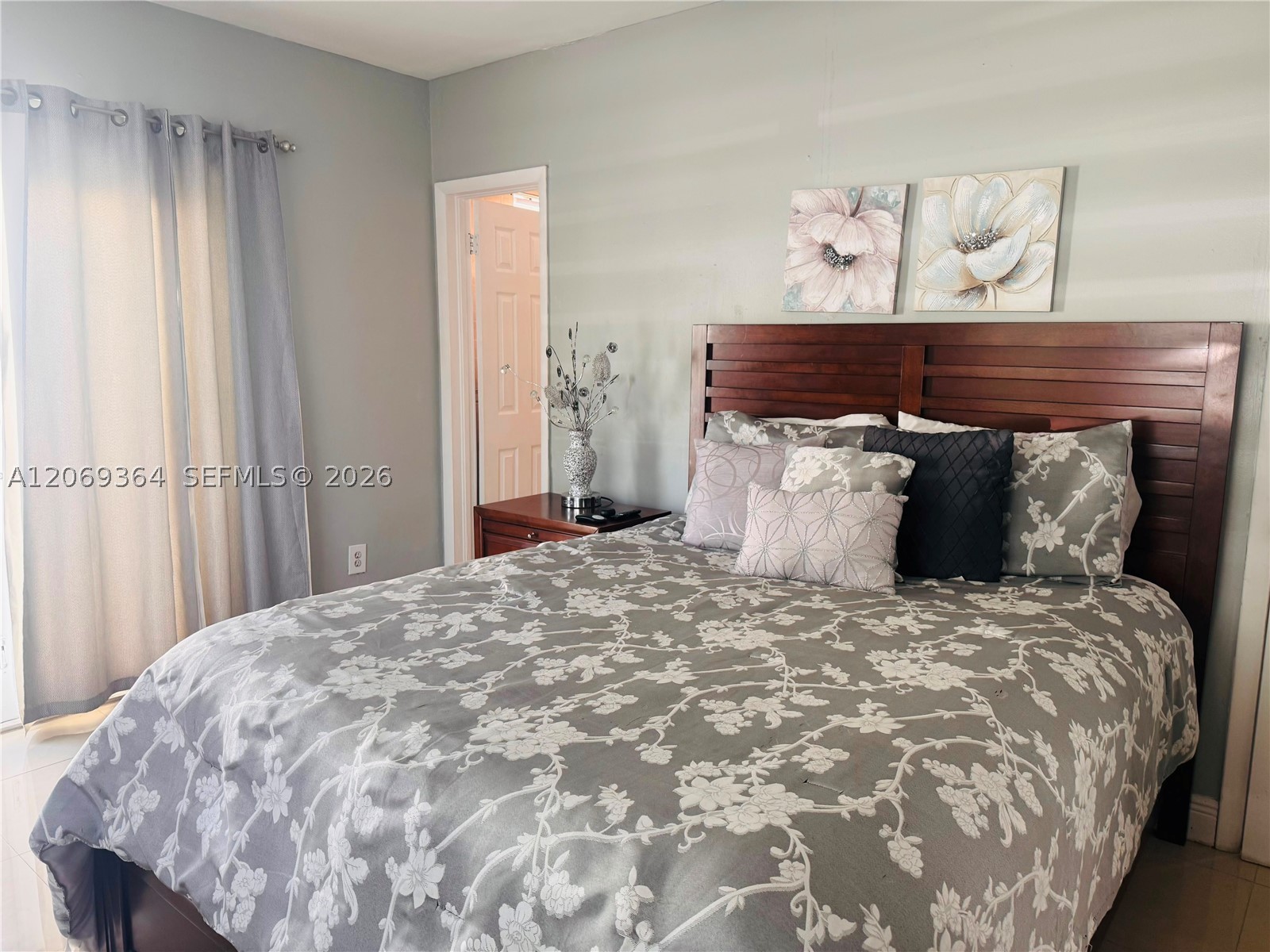1750 71st St Miami Beach, FL 33141