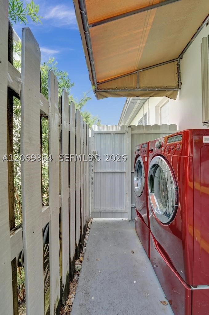 1750 71st St Miami Beach, FL 33141
