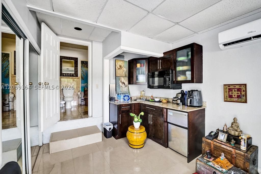 1750 71st St Miami Beach, FL 33141