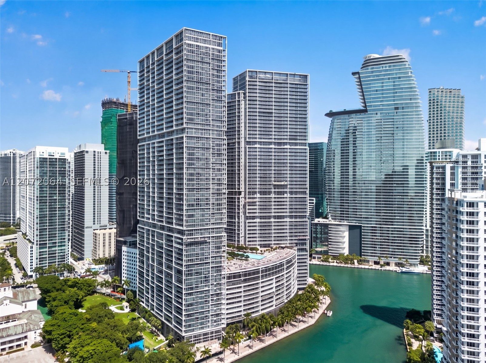 465 Brickell Ave #419