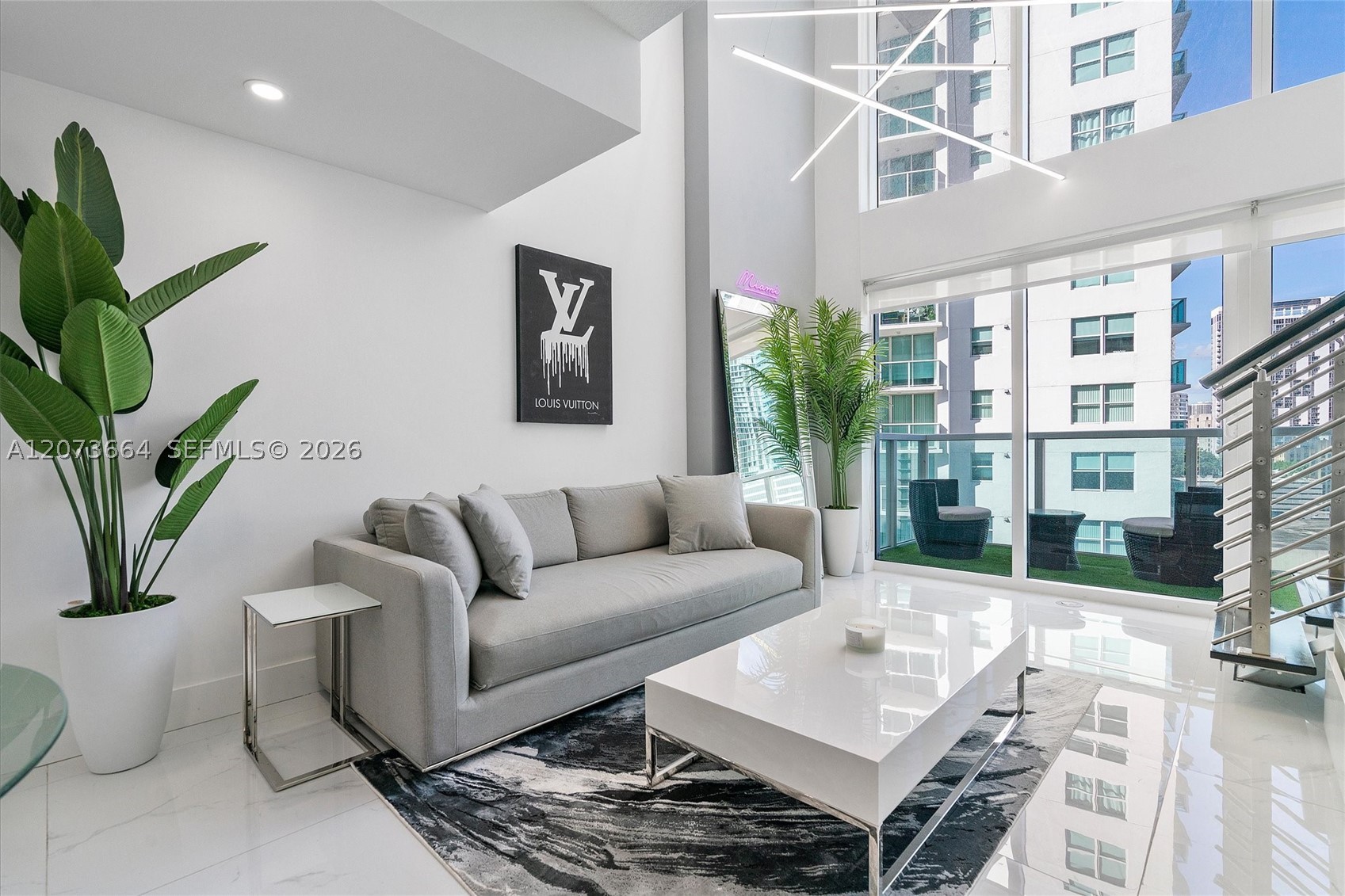 image Brickell on the River South1