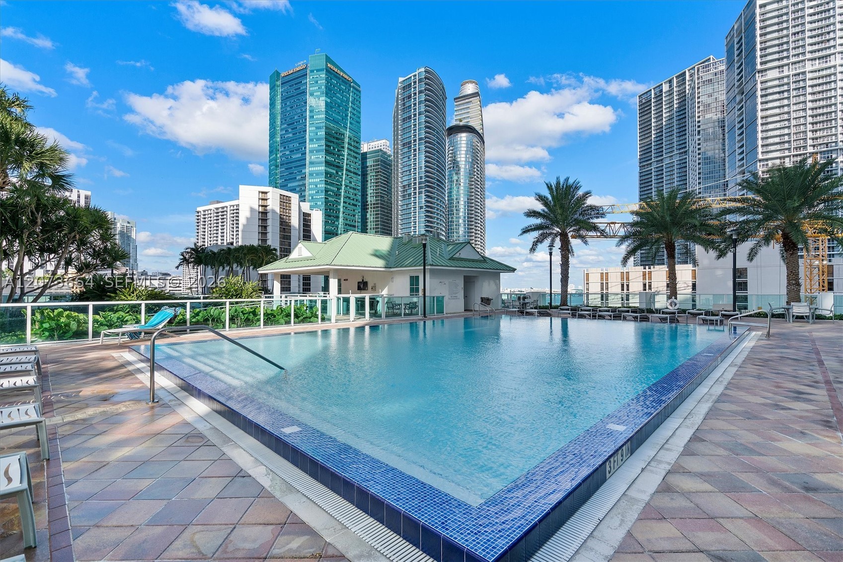 image Brickell on the River South27