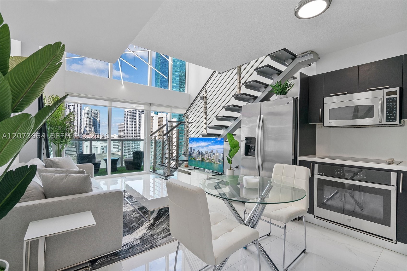 image Brickell on the River South3