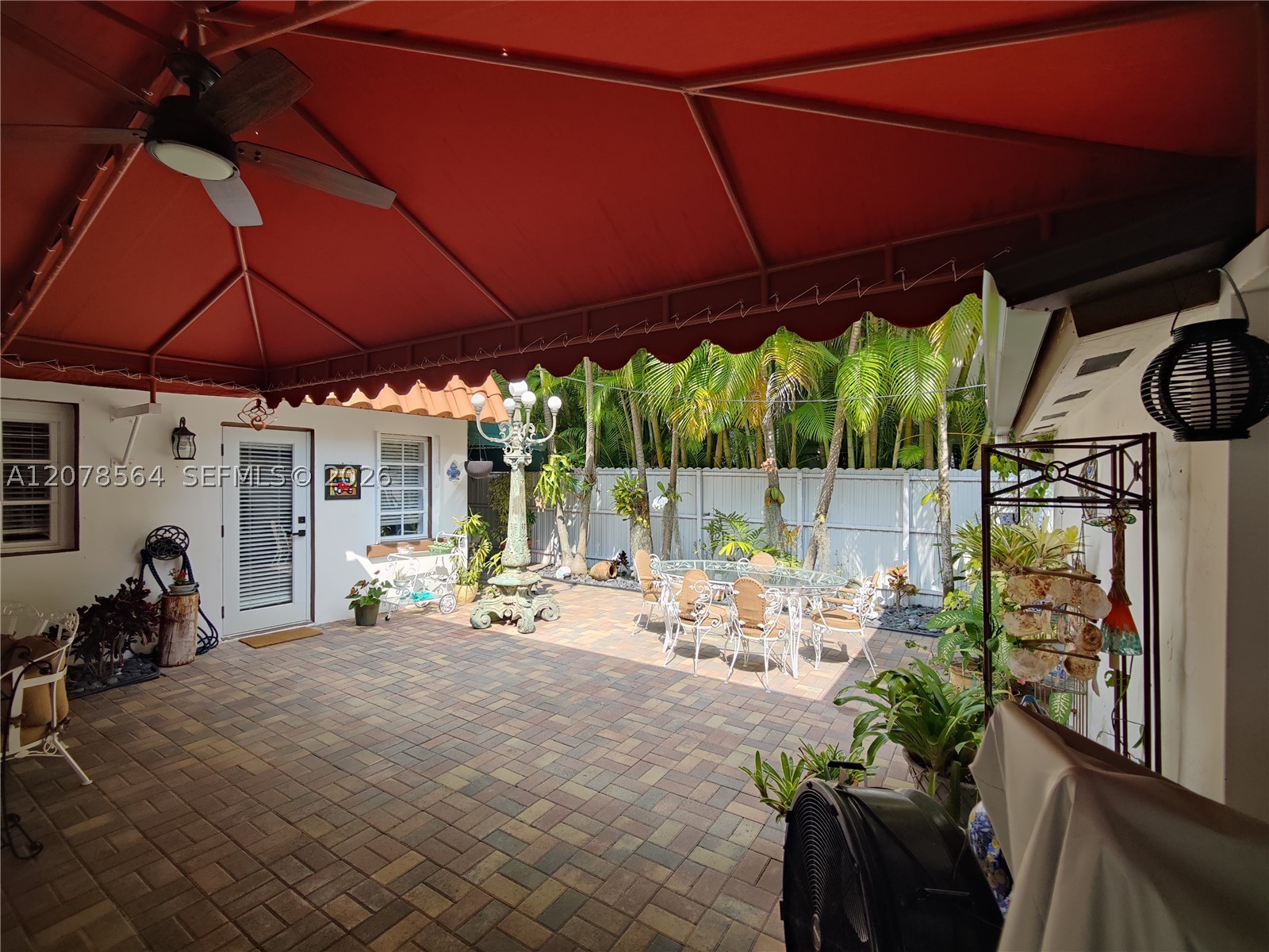 1823 S Bayshore Ln Miami, FL 33133