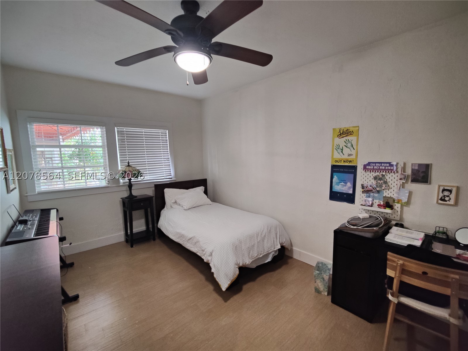 1823 S Bayshore Ln Miami, FL 33133