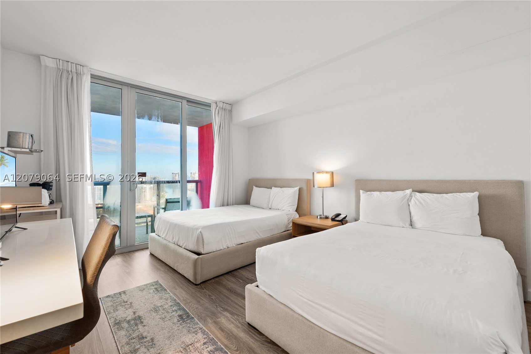 image Beachwalk Condominium3
