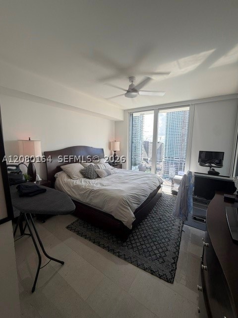 68 SE 6th St #1912 Miami, FL 33131