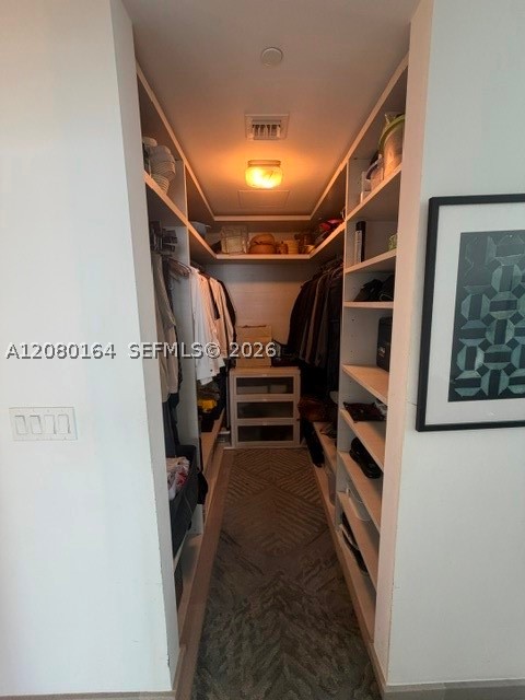 68 SE 6th St #1912 Miami, FL 33131