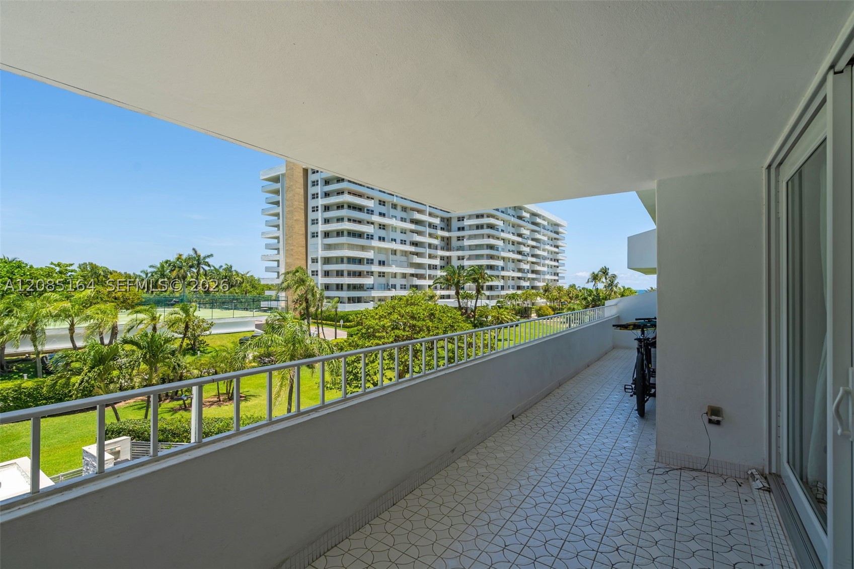 image Commodore Club South19
