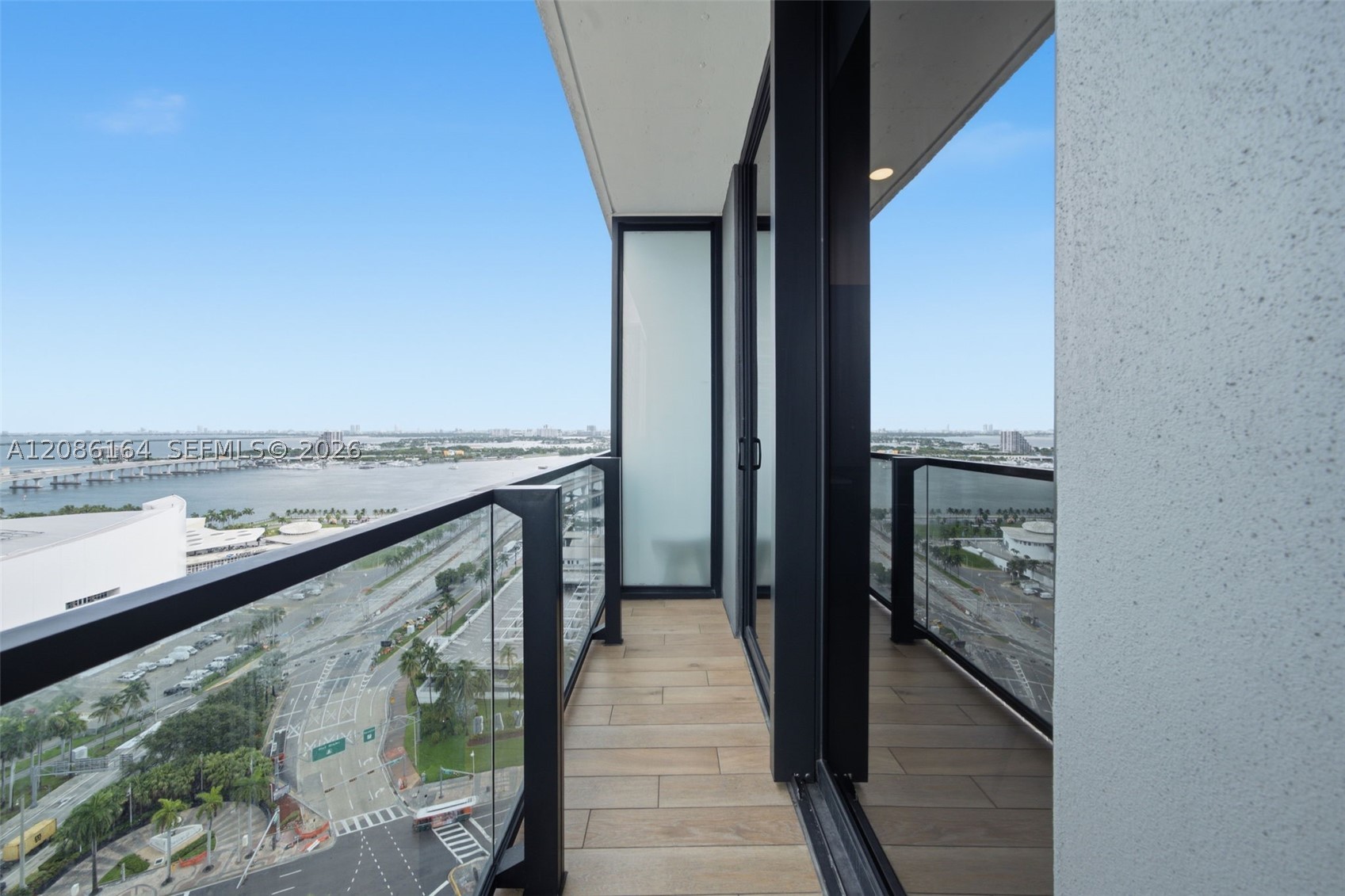 image The Elser Hotel & Residences11