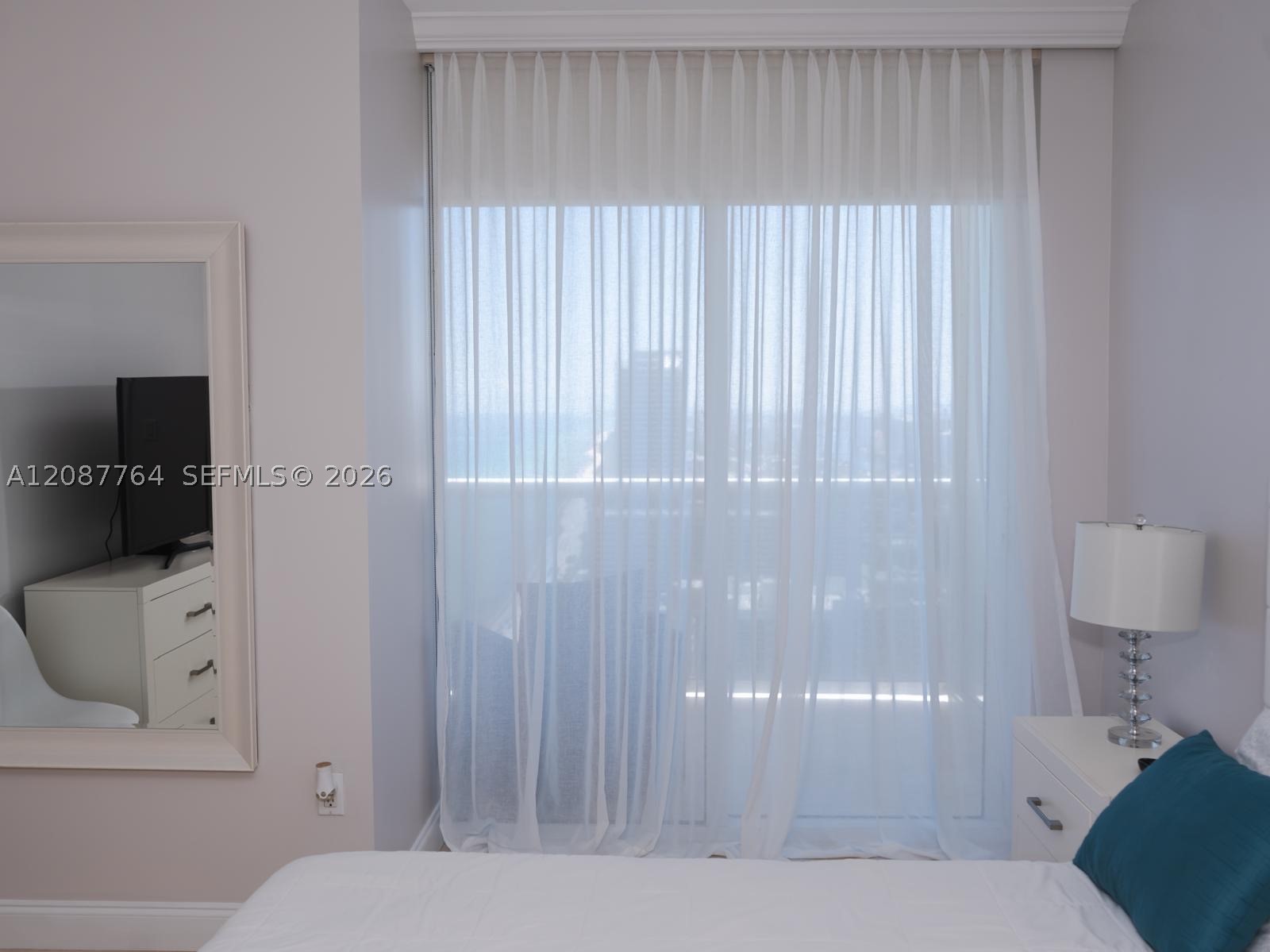 image Beach Club 214
