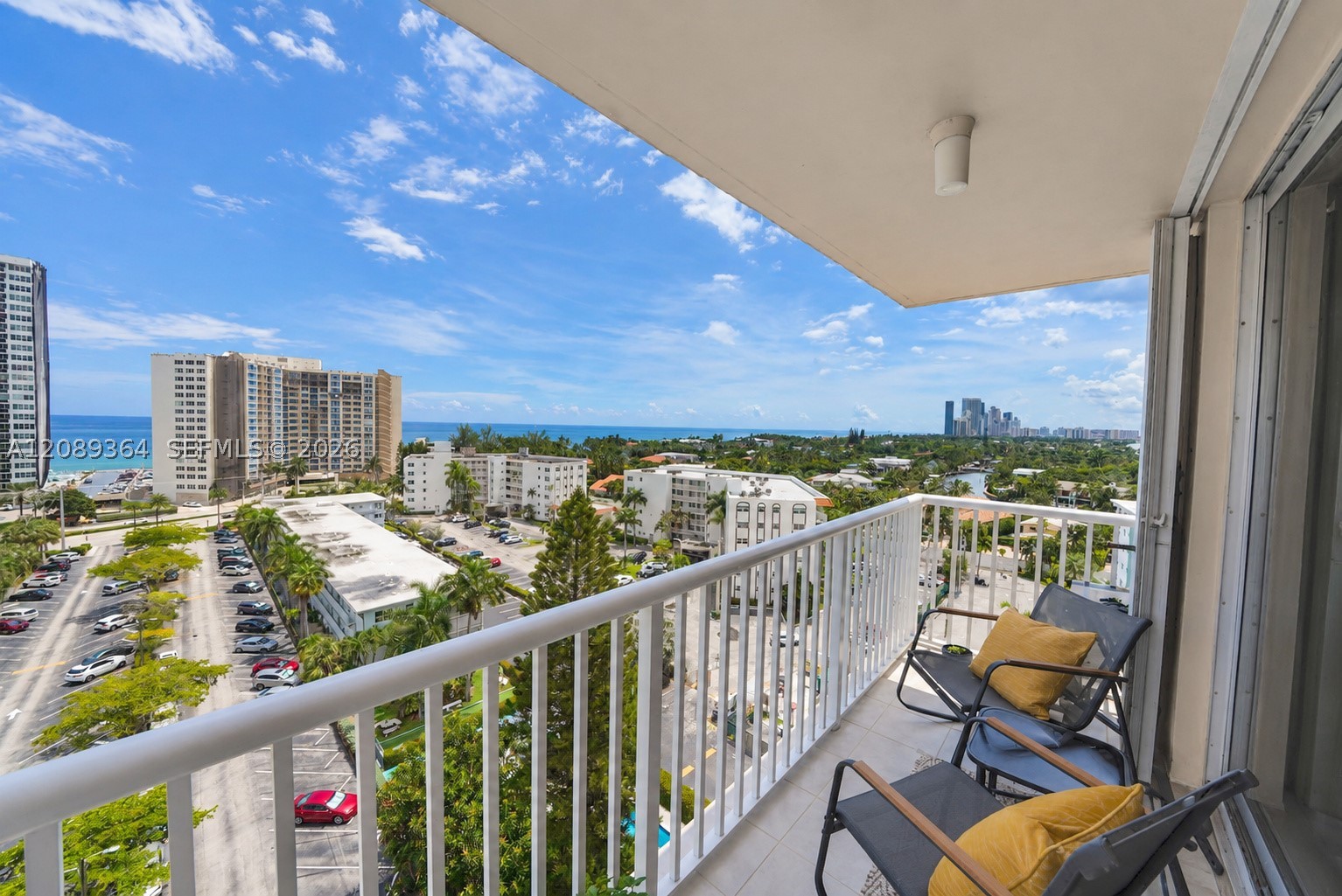 3161 S Ocean Dr #1106