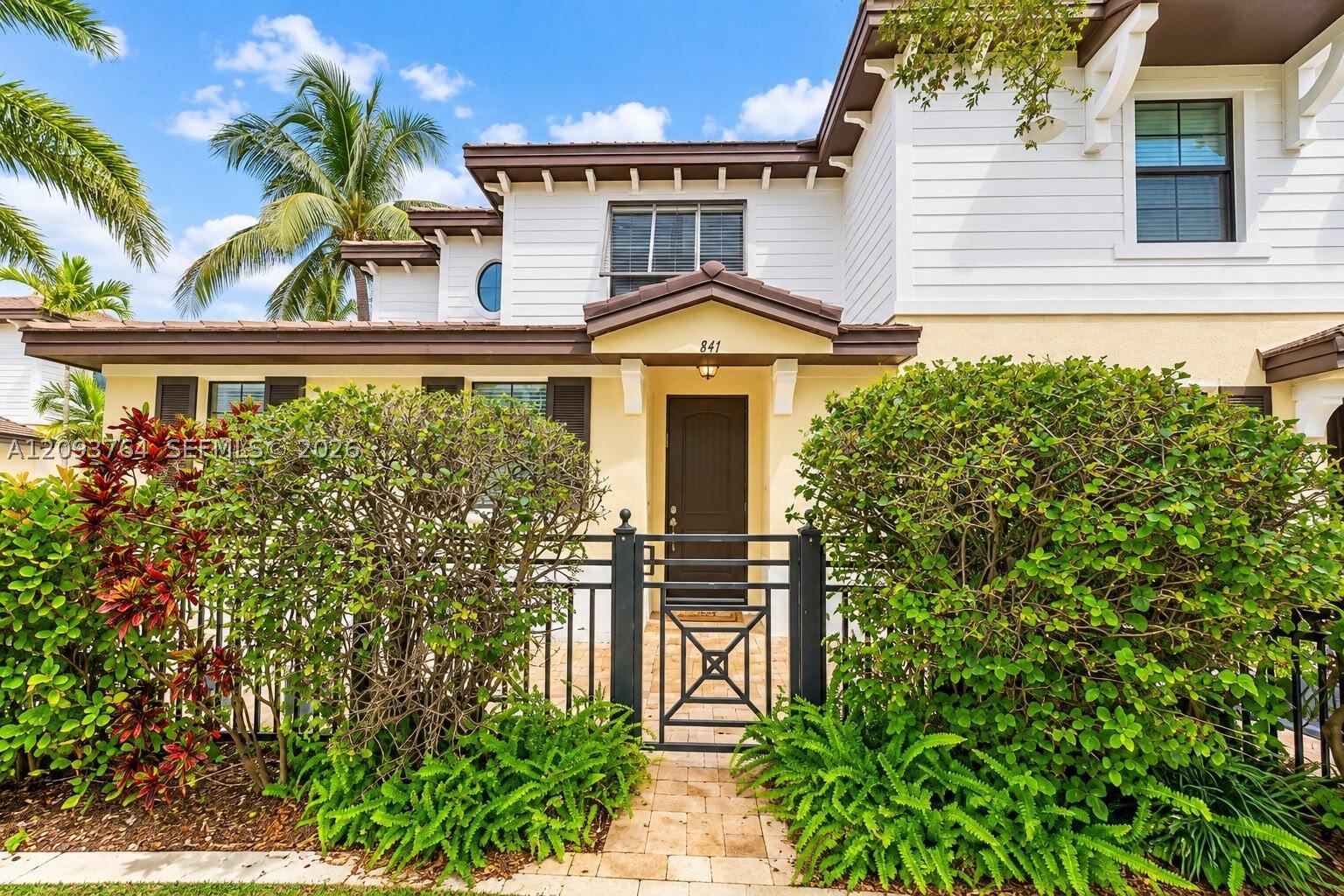 841 S Ocean Blvd
