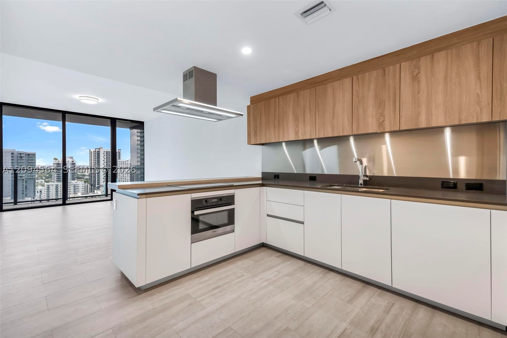 image Brickell Flatiron7