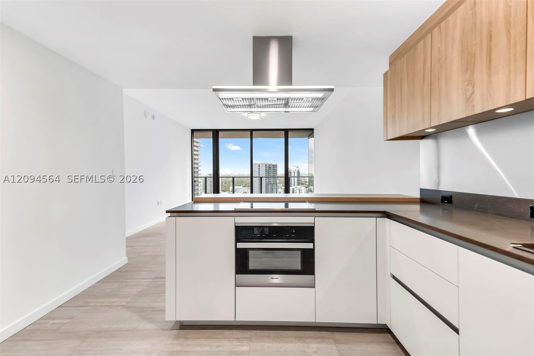 image Brickell Flatiron8