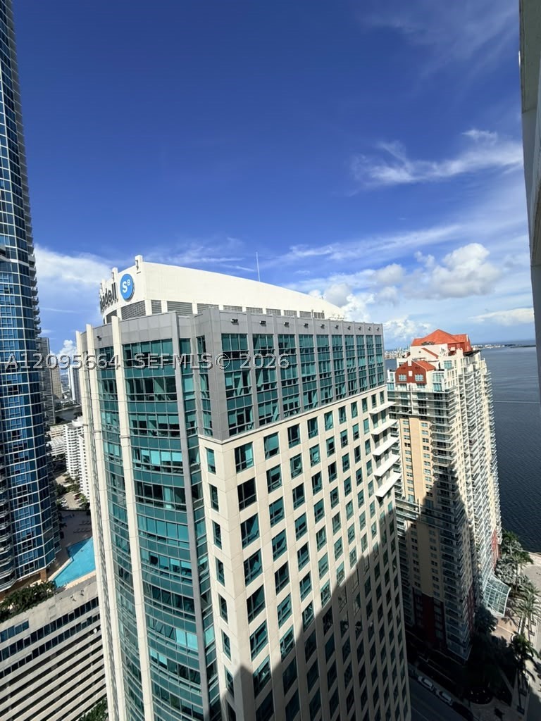 image The Club at Brickell Bay13