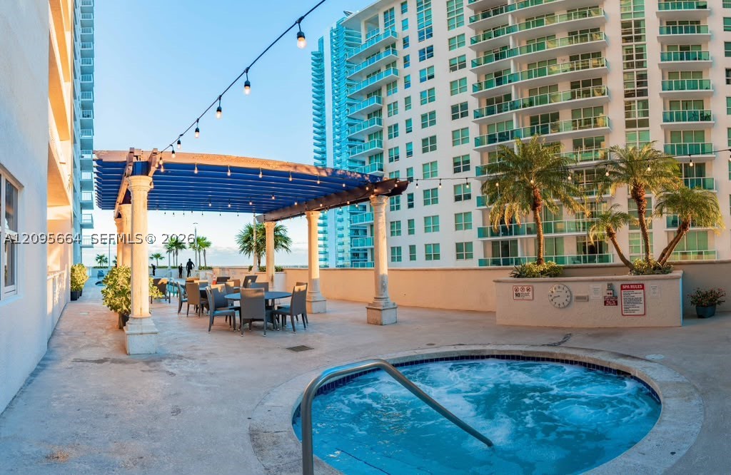 image The Club at Brickell Bay16