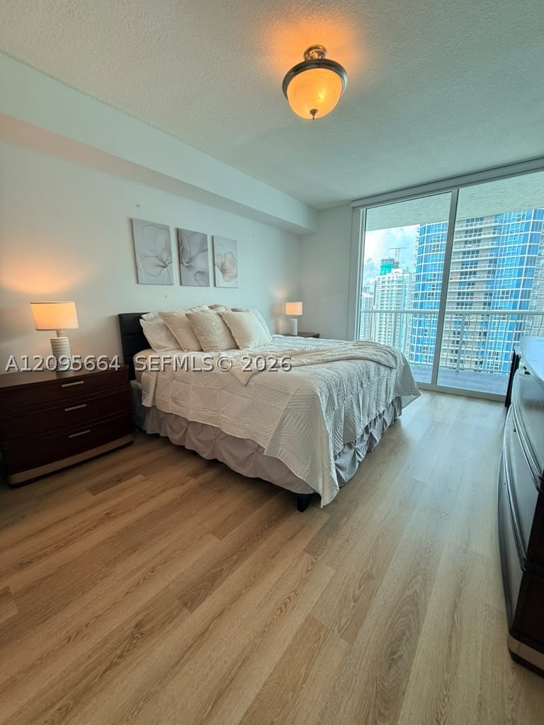 image The Club at Brickell Bay6