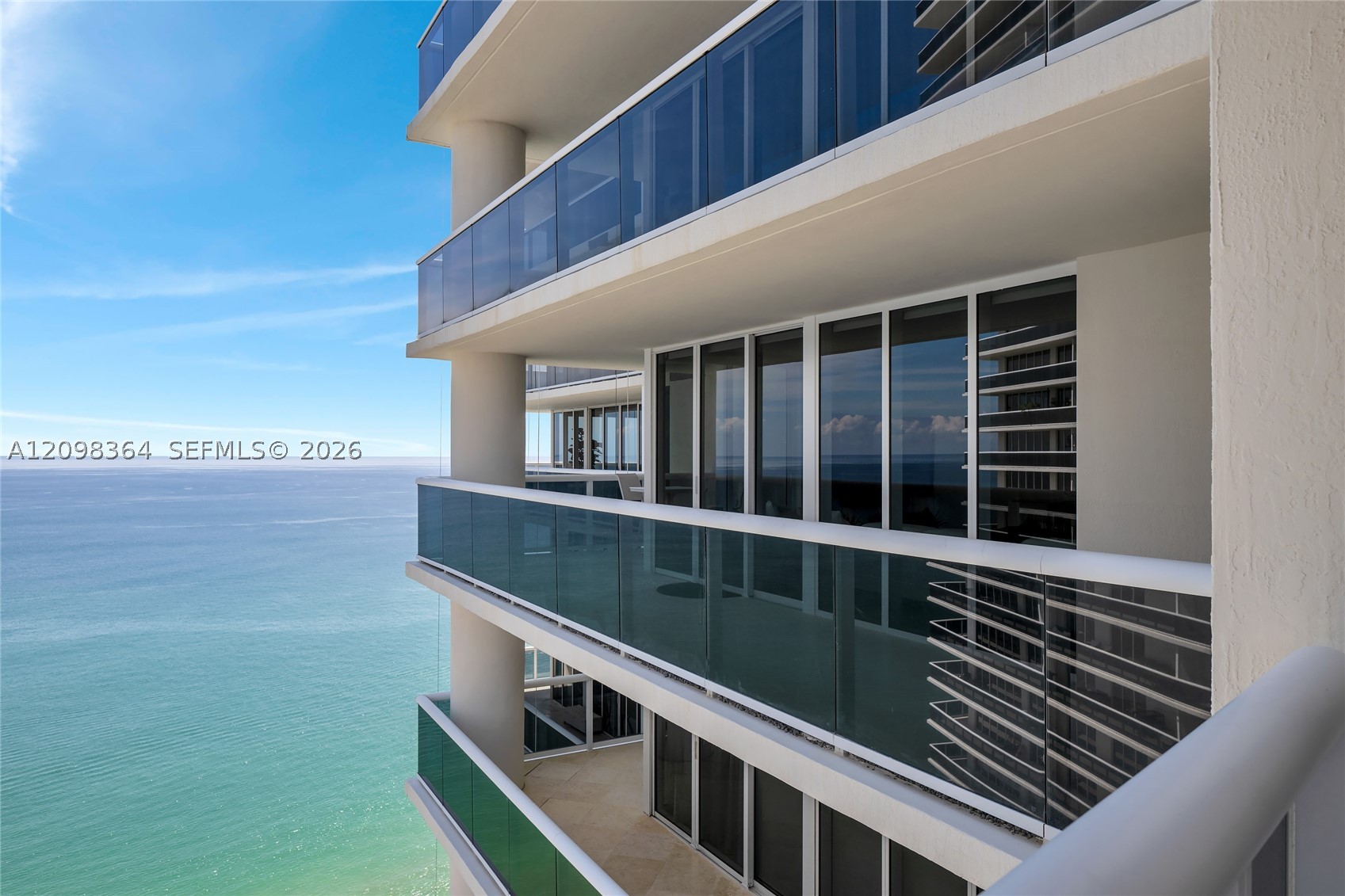image Beach Club 130