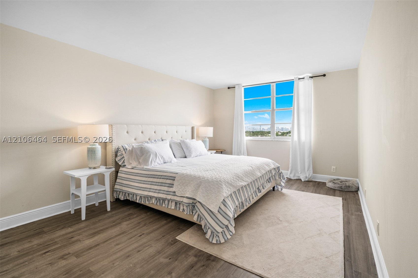 6770 Indian Crk Dr #8E Miami Beach, FL 33141