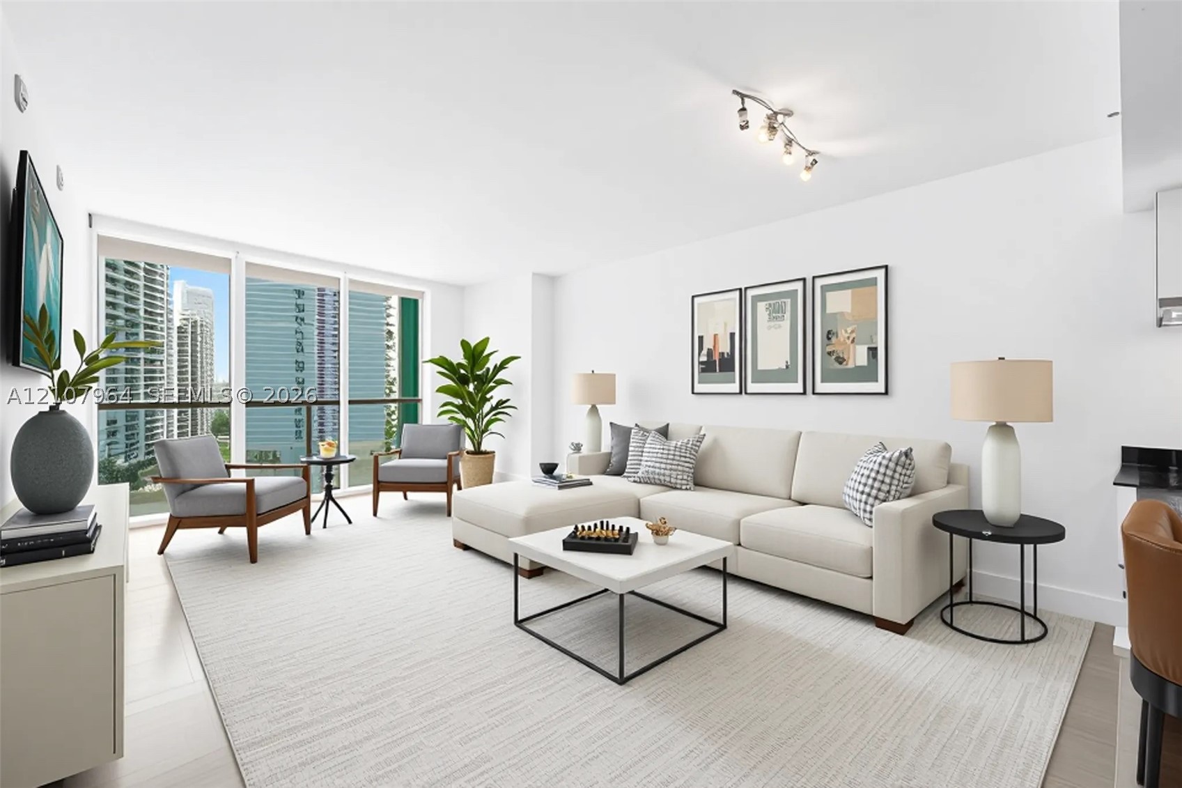 485 Brickell Ave #1907