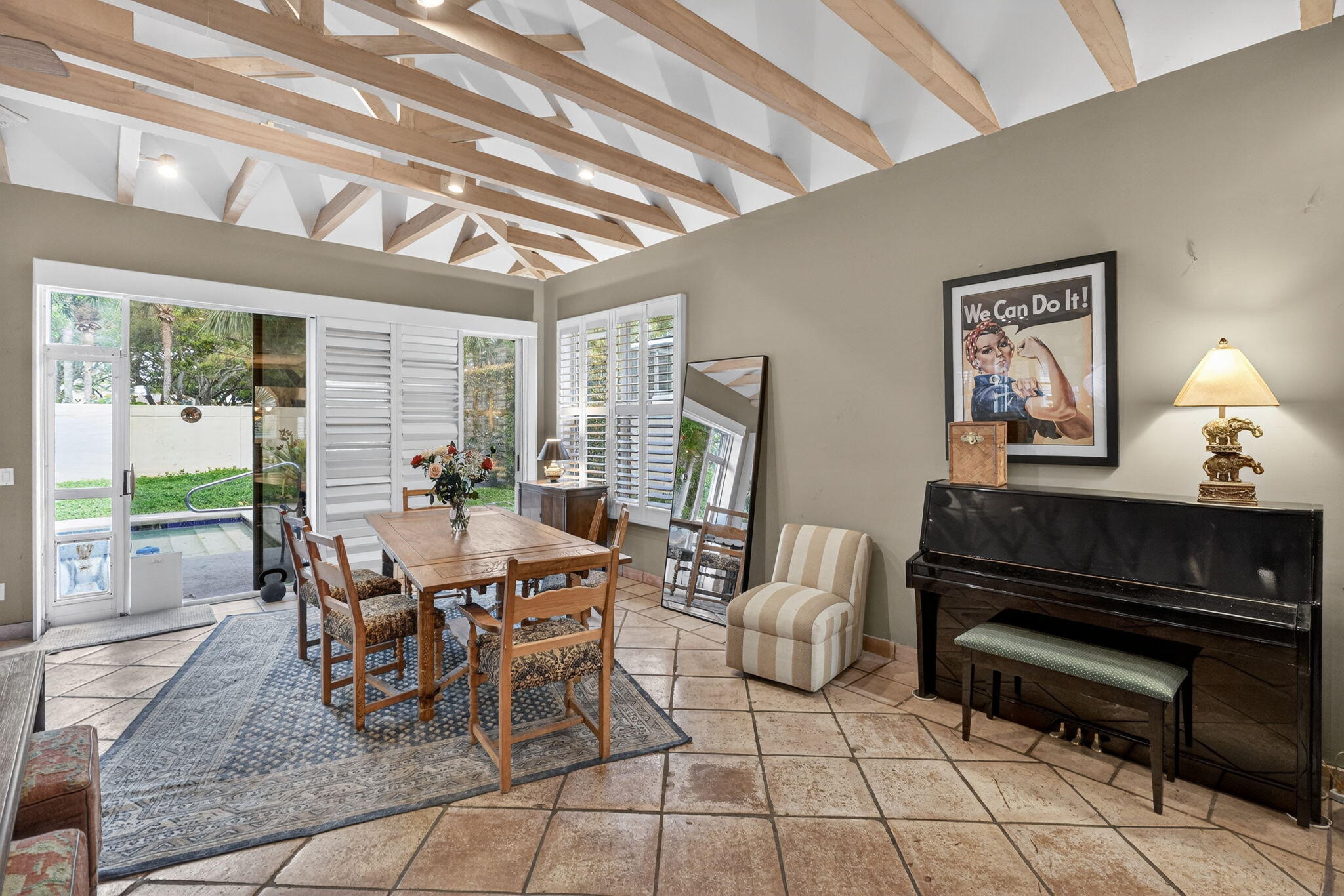 217 E Tall Oaks Palm Beach Gardens, FL 33410