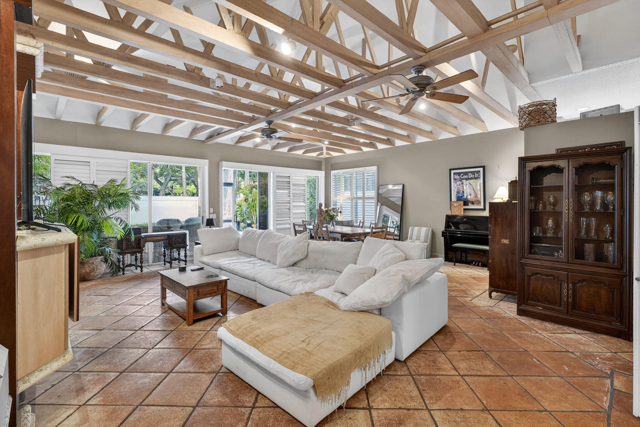 217 E Tall Oaks Palm Beach Gardens, FL 33410