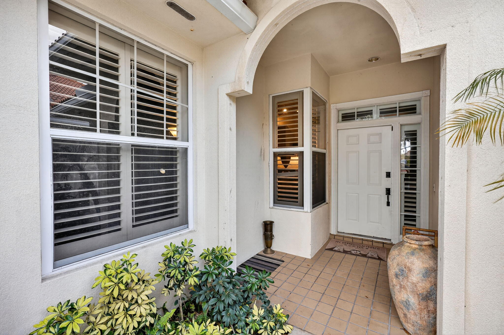 217 E Tall Oaks Palm Beach Gardens, FL 33410