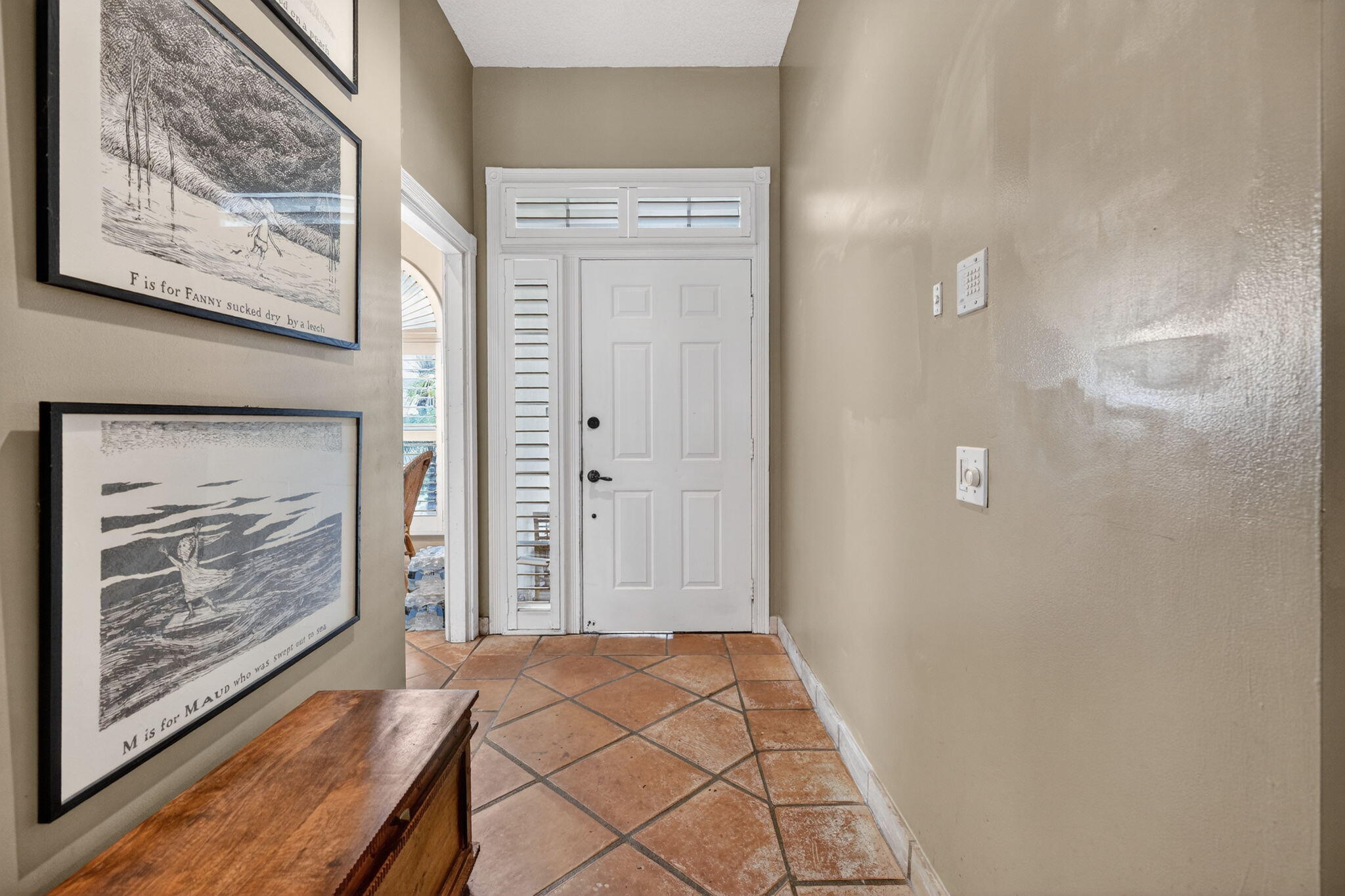 217 E Tall Oaks Palm Beach Gardens, FL 33410